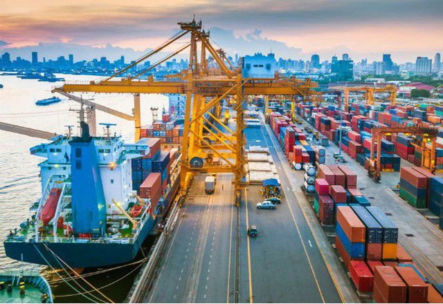 Nhìn lại xuất khẩu của Việt Nam năm 2025, giải pháp cho năm 2026 và những năm tiếp theo đến 2030